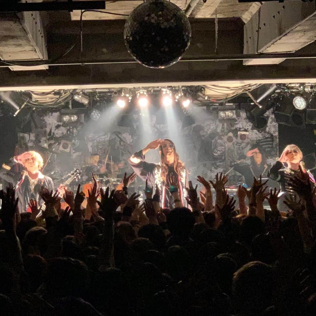 ミヤ さんのインスタグラム写真 - (ミヤ Instagram)「THX長野！！中部収監良いスタートが切れました！！ #mucc #壊れたピアノとリビングデッド #壊ピリ #長野声でかいし暴れるし歌うし最高」8月27日 22時03分 - miyaguchi