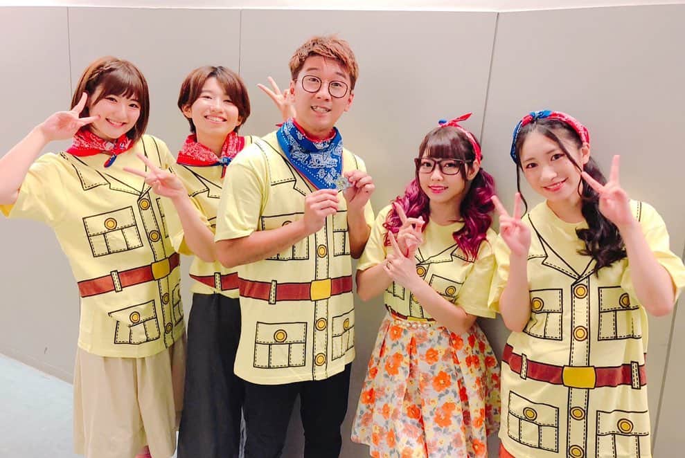 えっちゃんさんのインスタグラム写真 - (えっちゃんInstagram)「今日は本当に楽しかったね！！ #集合写真 も賑やか(((o(*ﾟ▽ﾟ*)o))) #ufes  #ufest2019 #ufeskids #UUUM #ボンボンTV #えっちゃんねる」8月27日 22時06分 - ecchan_bom2