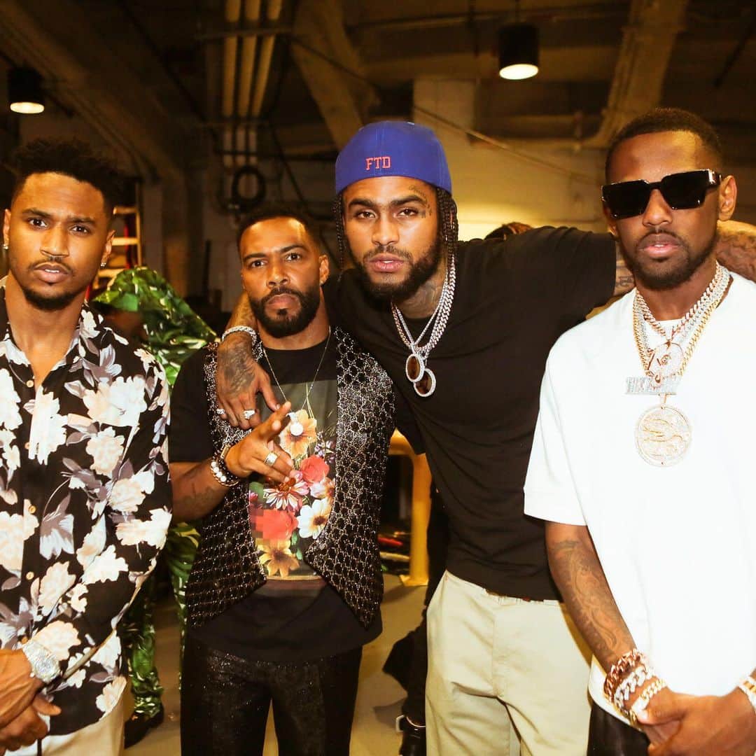 ファボラスのインスタグラム：「BACKSTAGE VIBE$... [shot by @evanpierce]  #TYCOONPowerPremiere  #NYC」