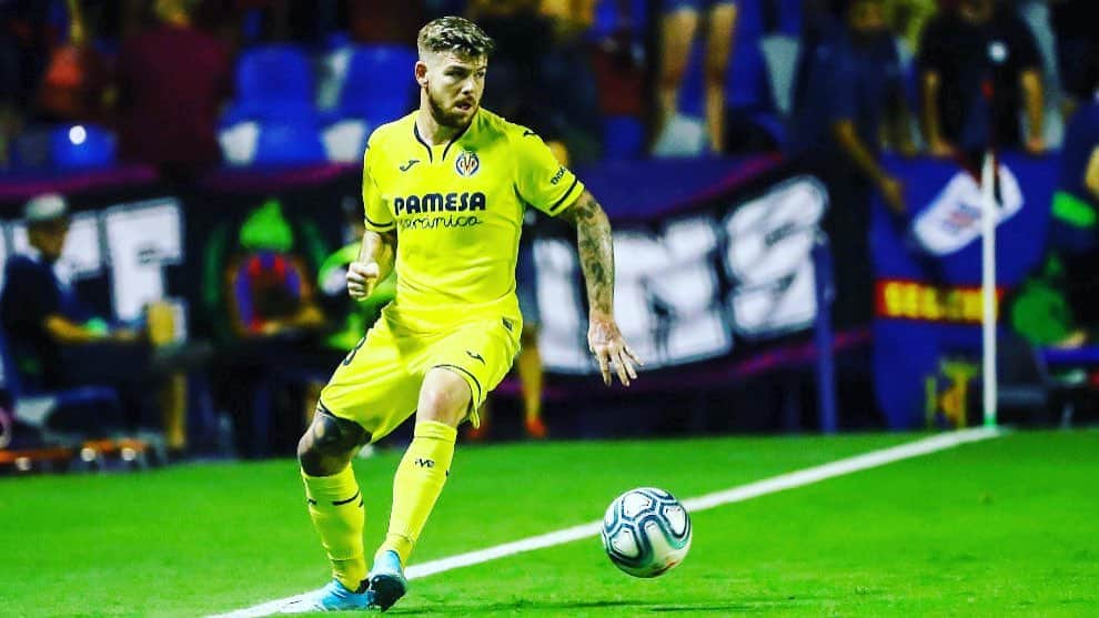 アルベルト・モレノ・ペレスのインスタグラム：「Ahora toca recuperarse y terminar cuanto antes para volver a dar guerra!!! Vamos @villarrealcf」