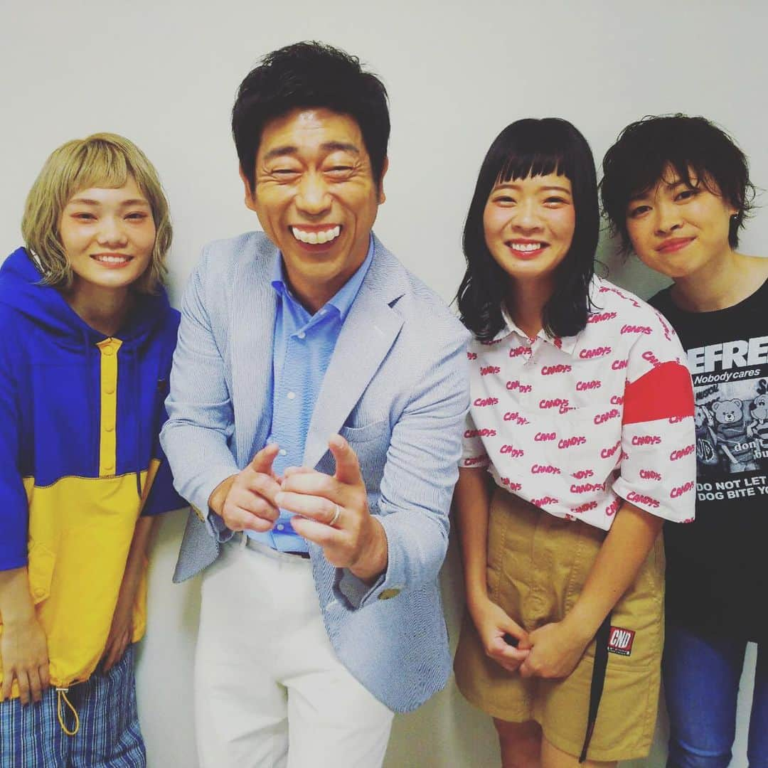 原口あきまささんのインスタグラム写真 - (原口あきまさInstagram)「昨日のごごナマ❗️ ししゃも と さんま ⁉️ の、コラボ。  #shishamo #ロックバンド #明石家さんま #ものまね #原口あきまさ #ごごナマ #ゲスト出演 #有難うございました#生演奏 #カッコイイ #感謝∞ #原口あきまさ」8月28日 8時46分 - akimasa_haraguchi