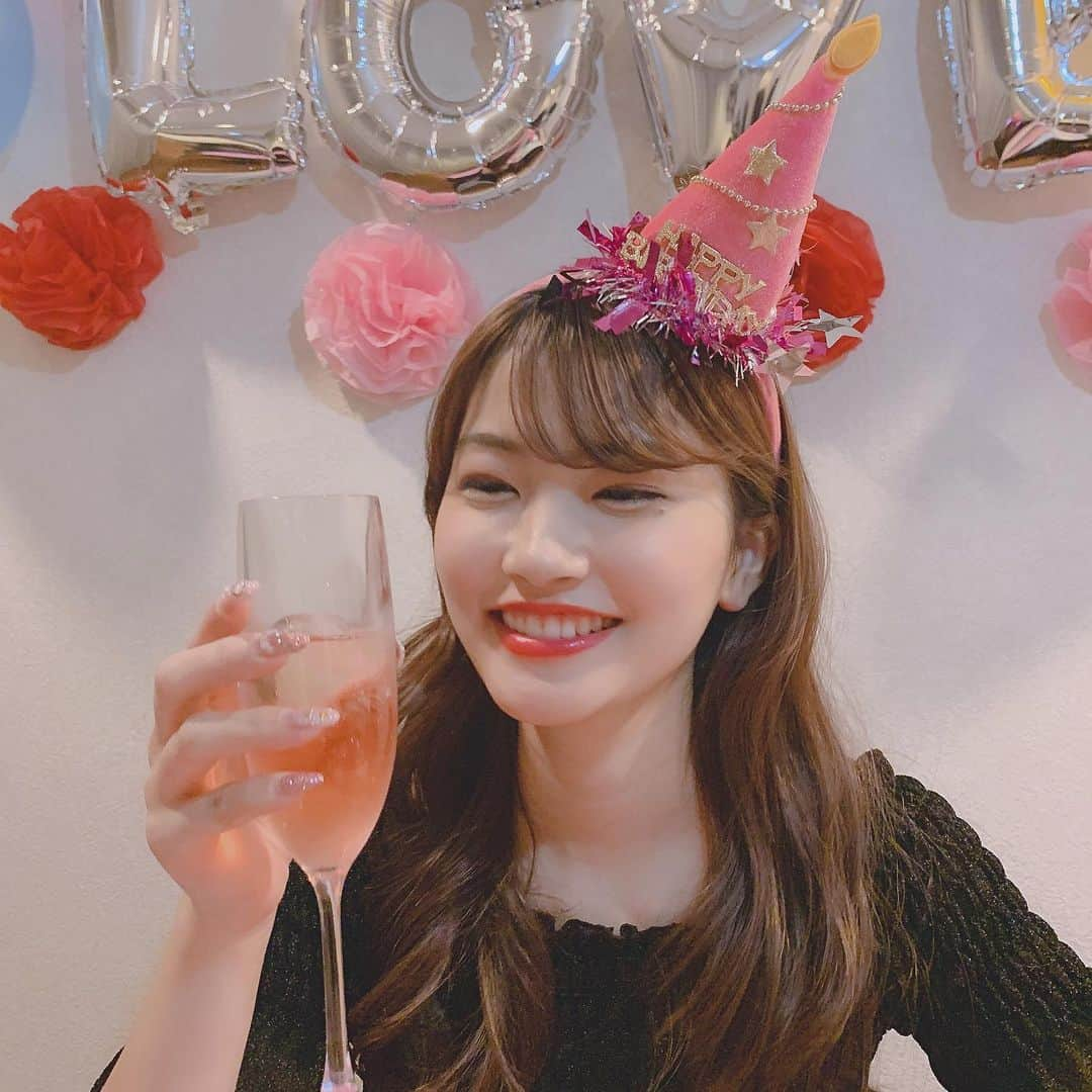 平田詩奈さんのインスタグラム写真 - (平田詩奈Instagram)「🥂」8月28日 0時29分 - shiina__0822