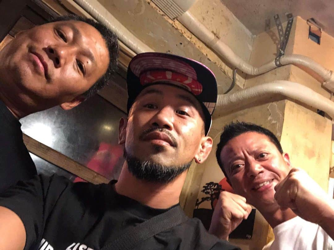 佐藤太一郎さんのインスタグラム写真 - (佐藤太一郎Instagram)「日本橋にある立ち飲みホルモン屋のスーパージャップで、SHOWROOMのイベント達成の祝杯。 応援して下さった皆様、ありがとうございました。」8月28日 1時05分 - satotaichiro_shinkigeki