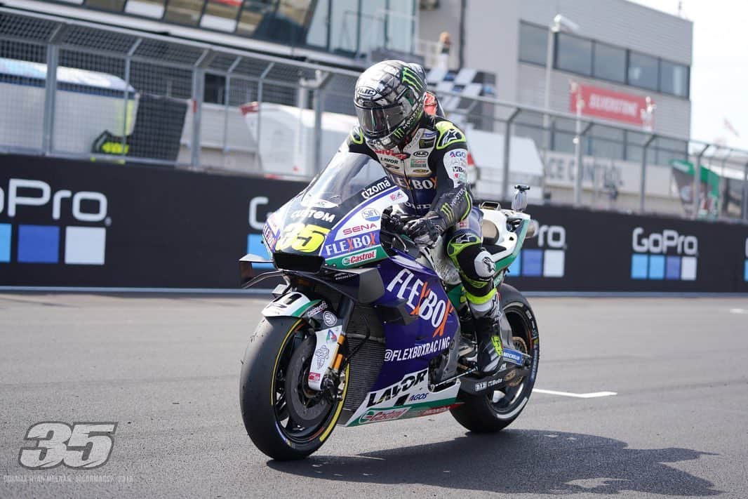 カル・クラッチローのインスタグラム：「Not the result I wanted at my home Grand Prix that’s sure. Very difficult race for me and the team. The crowd and support was amazing and glad they got treated to a great battle.  Congratulations @alexrins and recover well @andreadovizioso @fabioquartararo20  Misano test now this week and sure Beefy has a list as long as the back straight of things to do 🙈🤣」