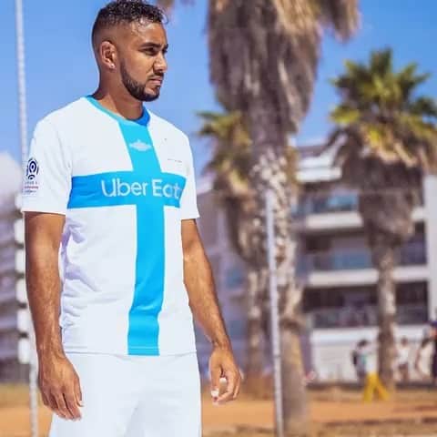 ディミトリ・ペイェのインスタグラム：「Très heureux de rejoindre la #PumaFam🐆🐾 On va tout donner pour faire briller la ville ⭐ @pumafootball @pumafrance @olympiquedemarseille @equipedefrance @famillespoir #10 #⚪️Ⓜ️ #LMV #NMP-10 #TeamBoumBam」