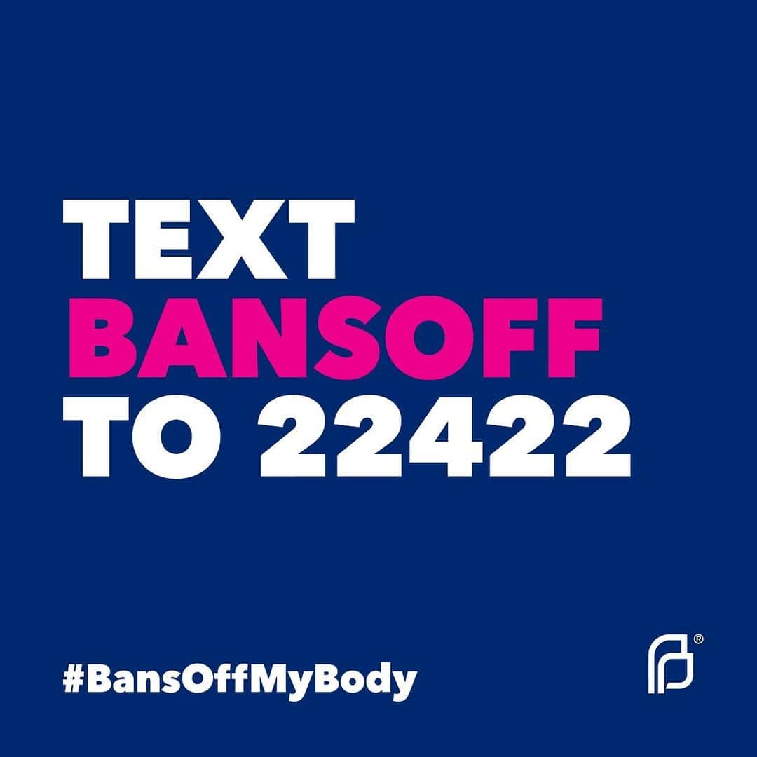 ミゲルさんのインスタグラム写真 - (ミゲルInstagram)「25 MILLION. Crazy. That’s how many women live in a state where abortion could be outlawed if Roe is overturned. Join me & Planned Parenthood and tell politicians: get your #BansOffMyBody for women’s rights to choose. Text BANSOFF to 22422 to sign the petition. @ppfa @ppact」8月28日 3時43分 - miguel