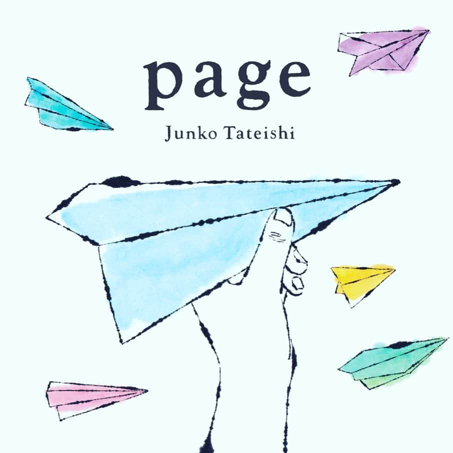 立石純子さんのインスタグラム写真 - (立石純子Instagram)「立石純子 「page」発売記念イベント  2019年8月28日（水）20：00スタート 開催場所：HMV&BOOKS SHIBUYA 6Fイベントスペース  イベント参加方法： HMV&BOOKS SHIBUYAにて8/28（水）発売「立石純子『page』(JTGN-0013)」をご購入された方に「特典お渡し会参加券」を差し上げます。「特典お渡し会参加券」をお持ちの方は、ミニライブ終了後に開催される特典お渡し会にご参加頂けます。  対象商品： 8/28（水）発売「立石純子『page』(JTGN-0013)」 ※特典券の配布はイベント当日HMV&BOOKS SHIBUYA6Fで18:30より開始いたします。 ※ご予約・取り置きは出来ません。イベント当日指定のお時間より店頭にてお買い上げください。  特典：CD1枚購入に対して当日限定撮り下ろし写真（全3種）より1枚  CD3枚購入に対して当日限定特製サイン入り色紙  いよいよ明日となりました  名古屋・大阪を経て いよいよ明日、東京FINAL！＾＾ 3rd.mini Album pageが 全国リリースとなります･:*+. 今回もたくさんのミュージシャンさん エンジニアさん アレンジャーさん デザイナーさん  そのほかにもご尽力くださったみなさまのおかげで全国へ羽ばたく日を迎えることができました＊  感謝の気持ちを込めて  その当日にイベントをさせていただけることが とても、とても嬉しいです。  そんな明日は アレンジ、制作面で参加してくださったGt.渡邉幸啓さん、Pf.安保一平さんとともにお届け😊💎 特典も (当初と少し変更になっています…♪) 今回限定 撮り下ろしにてご用意できました！！ 【page】だからね、 ししし カメラマンきーやんちゃんも 力を貸してくれて 撮影へいどみました♪ 気に入っているんだぁ。  たくさんの方に 受け取っていただけますように。  また、あした😊  #リリースイベント #渋谷 #HMV #当日 #3枚目 #ミニアルバム #全国 #羽ばたく日 #立石純子 #渡邉幸啓 #安保一平 #サンミュージック #ピアノ #弾き語り #シンガーソングライター #弾き語り女子 #live #lifestyle #love #singer #sing #voice #japan #page #instalike #instagood #instadaily #like4lik」8月28日 3時55分 - junkokokotateishi