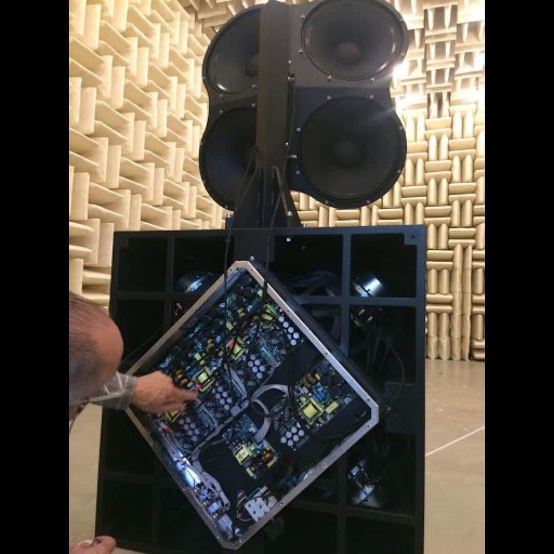 ジャスト・ブレイズさんのインスタグラム写真 - (ジャスト・ブレイズInstagram)「Introducing..the Reflector Audio Q1818 system!  Back in January I was finishing up the design  for my new room. Monitors were the last major thing we needed.  I had a short list of options, and coincidentally NAMM was coming up so I figured I would check them out there. A week or so later I was at the gate getting ready to leave to Anaheim and ran into an old engineer friend of mine who was also heading there. I’d mentioned my monitor search and he made me promise not to buy anything until after I checked out something he had back home. He texted me a picture of them while on the flight and all I could say to myself was “!!!!!” Visually they were like nothing I’d ever seen before.  As insane as the idea of a system with SIXTEEN 18 inch woofers and two 10 inch horns in my place seemed, if they sounded as crazy as they looked I had to get my hands on them.  A few weeks later I went and checked them out and was blown away. They were set up in a warehouse space full of metal and concrete and still sounded amazing! Needless to say, I put an order in shortly afterward.  The stereo imaging is great, and my mixes have been translating well across the board on different systems in ways I couldn’t achieve before. One of the things I love most is that whether I’m playing at super quiet volume, or house shaking levels, the image remains the same, which is no easy feat. Hearing sound without any cabinet artifacts like acoustic compression and distortion has been a powerful tool as well as an inspiring way to listen, even at low SPLs, really at ANY volume.  Another great feature is the fact that the DSP unit that serves as the system’s brain is internet connected via Ethernet, and all curve, preset, and tuning options can be created and edited remotely. No need for a tech to fly in to make adjustments anymore. They can make their adjustments from wherever they are and you can get right back to work.  Me / @richforever / @therealswizzz “Big Tyme” was the first project we mixed and mastered on this setup. Talk about a grand opening!  S/O @reflectoraudiousa. Do yourself and your ears a favor and check these out!  Oh yeah. Almost forgot. Jabba’s Palace is open for business!」8月28日 5時24分 - justblaze