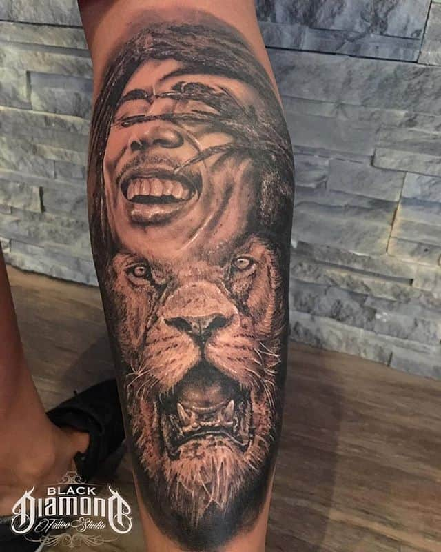 ボブ・マーリーさんのインスタグラム写真 - (ボブ・マーリーInstagram)「"I'm gonna be IRON, like a LION, in ZION!" #IronLionZion . 🖋🎨 by @markito.tattoo via @diamond_tattoo_neunkirchen _____ Want your ink featured on our socials? Post it up here on IG tagged #bobmarleytattoo and we'll keep sharing our favorites!」8月28日 6時16分 - bobmarley