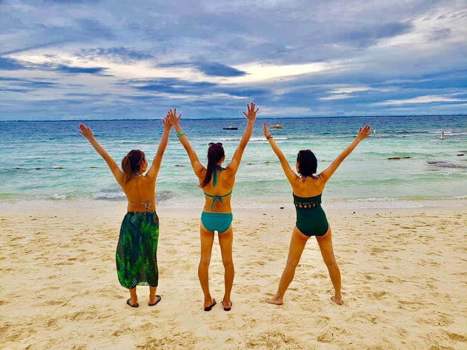 野口啓代のインスタグラム：「CEBU🏝🇵🇭😎👙🍹🌺* * * 夏の終わりに女子旅👭🎀」