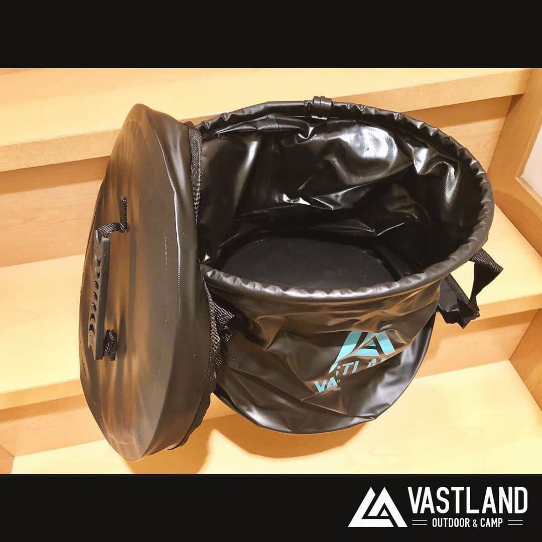 VASTLANDさんのインスタグラム写真 - (VASTLANDInstagram)「【VASTLAND×REPOST】 . .. 皆様は折りたたみバケツって使ったことありますか？😎 . キャンプのみならず釣りでも是非使って頂きたいです👍👍👍 . 季節の変わり目にVASTLANDグッズで"食欲の秋"ならぬ"釣りの秋"なんて如何でしょうか？🍁 . 釣りをするにも快適な気候になってまいりました🎣 . 皆様からの"〇〇の秋"もVASTLANDリポートで教えて頂きましたら幸いです🏕 . .. Photo by  @hiro7304 様 . この度は投稿頂きまして誠にありがとうございました🌈 . .. VASTLAND公式アカウントでのリポスト希望の方は【#VASTLANDリポート】を付けてVASTLAND製品をご投稿ください！ . .. ・掲載ギア・ #ヘッドライト #折りたたみバケツ . .. ▲▽掲載ギアはプロフィールのリンク（ @vastland.jp )もしくは、画像をタップしてチェック！▽▲ . .. ※コメントやDMに返信できない場合がございますので、製品やサポートに関するお問い合わせは、弊社問い合わせフォームからよろしくお願いします。 . .. #VASTLAND #ヴァストランド #テント  #キャンプ #camp #camping #キャンプ好きな人と繋がりたい #キャンプギア #キャンプ道具 #キャンプ用品 #ソロキャンプ #デイキャンプ #ファミリーキャンプ #ファミキャン #グルキャン #ソロキャン #オートキャンプ #キャンプ女子 #キャンプ初心者 #キャンパー #キャンプ好き #アウトドア #アウトドアギア #アウトドア用品」8月28日 17時14分 - vastland.jp