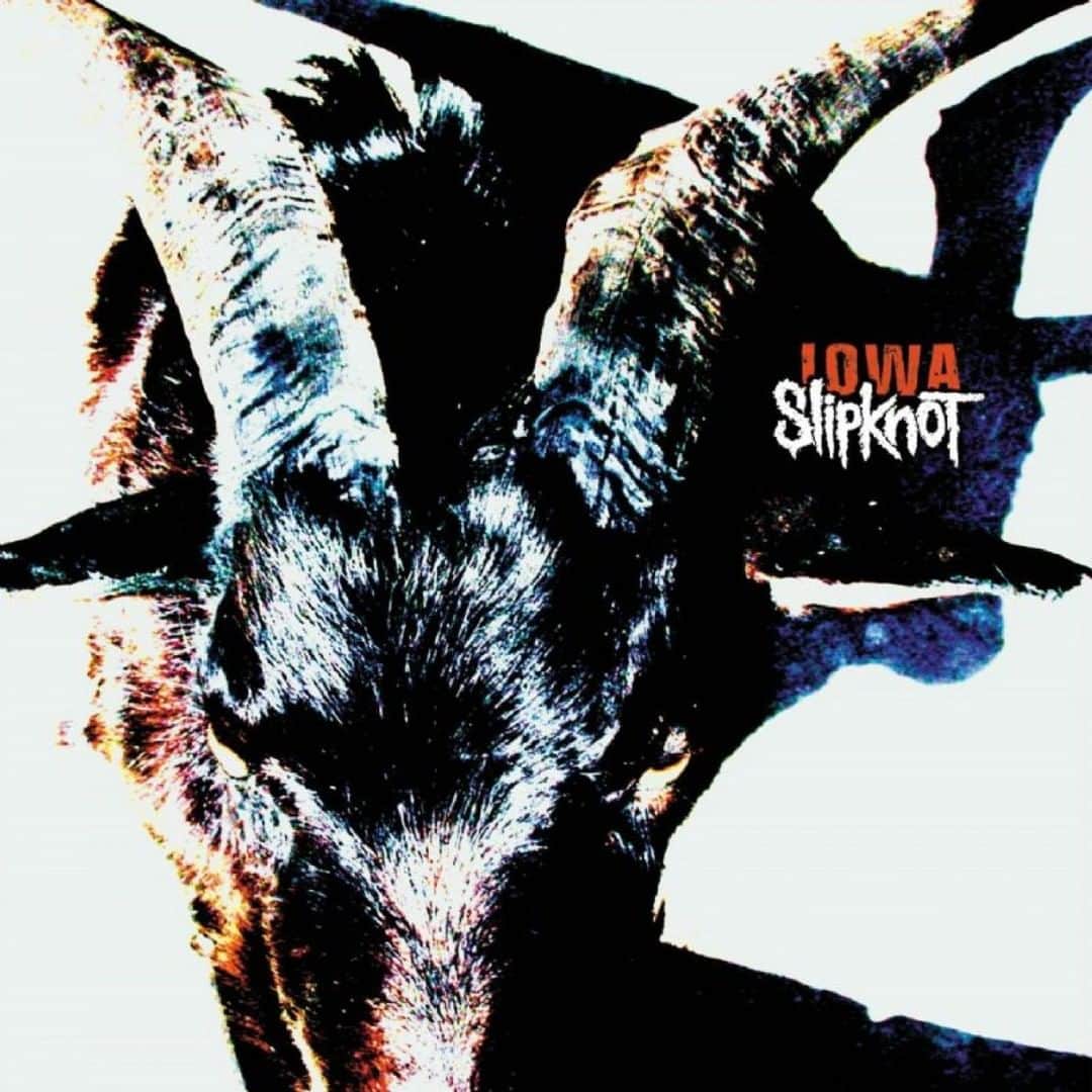 Rock Soundさんのインスタグラム写真 - (Rock SoundInstagram)「18 years ago today, Slipknot released 'Iowa'!」8月28日 17時31分 - rocksound