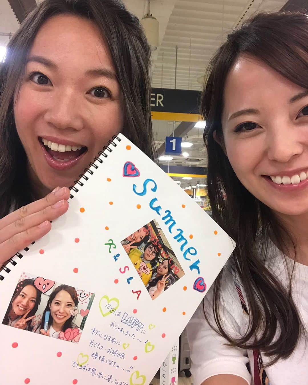 北海道放送「今日ドキッ!」さんのインスタグラム写真 - (北海道放送「今日ドキッ!」Instagram)「きょうのお好きでしょ。は #ロフト で 夏の終わりに使いたい #アイディアグッズ を紹介しました😊 2人が持っているのは #スマホ専用プリンター で印刷した写真を使った ロケの思い出…💕 お好きでしょ。は 9月から月曜日午後6時半ごろにお引越し🙌 次の放送は9月2日(月)予定です！  #今日ドキッ #お好きでしょ #金城茉里奈 #葛西文奈 #月曜 #お引越し」8月28日 17時45分 - hbc_kyodoki