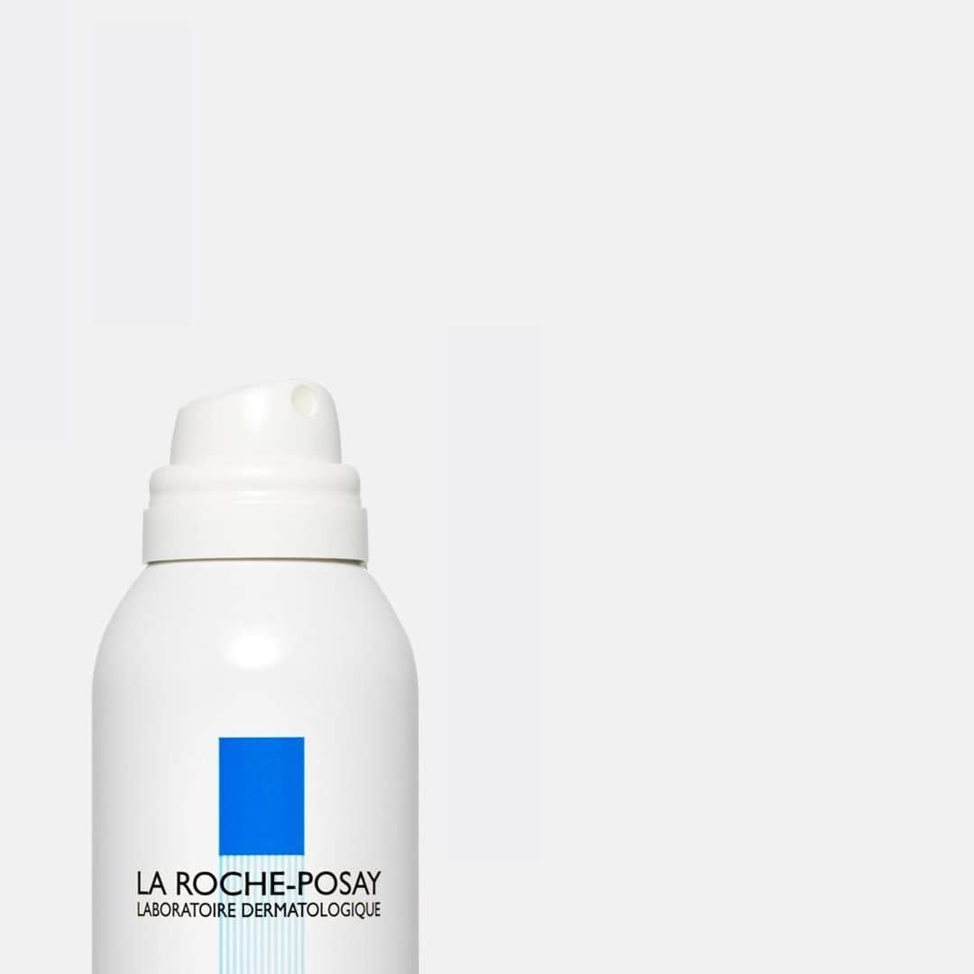LA ROCHE-POSAY JAPAN ラロッシュポゼのインスタグラム：「. ＼夏のお肌にシュッとひとふき／ . 夏のじめじめとした暑さにはターマルウォーターがおすすめ。 しゅっとひとふきで細かいミストが夏のお肌をすこやかに整えます。 . #28日間チャレンジ と一緒に製品レビューを投稿していただだくと豪華スキンケアセットが当たるキャンペーンは8月31日までです♪ . ぜひご参加ください 💙 . #ラロッシュポゼ #乾燥肌 #敏感肌 #低刺激設計 #敏感肌コスメ #スキンケア #ドクターズコスメ #スキンケアサンプル #28日間チャレンジ　#ターマルウォーター」