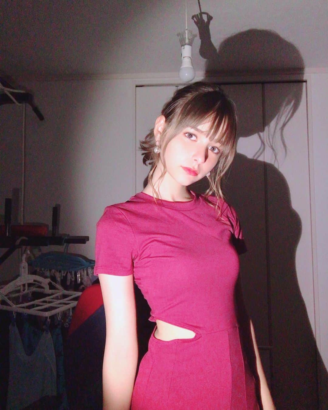 嵐莉菜さんのインスタグラム写真 - (嵐莉菜Instagram)「このワンピお気に入りです🥺  #後ろの洗濯物は見なかったことにしてね #forever21」8月28日 18時14分 - lina_arashi
