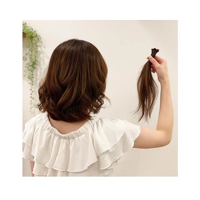 Dcolorさんのインスタグラム写真 - (DcolorInstagram)「ヘアドネーション✂︎ ご協力ありがとうござます！！ 、 、  #ヘアドネーション #ドネーション #つながみ  #ロングヘア  #美容師#dcolorレディース  #麻布十番  #ヘアメイク #ヘアセット #ヘアアレンジ #ヘアスタイル #ウェディング#ウェディングヘア #ブライダル#ブライダルヘア #結婚式#プレ花嫁#花嫁 #結婚式準備 #ウェディングドレス #bridal #wedding #挙式 #ブライダルヘアメイク」8月28日 9時50分 - hairdcolor