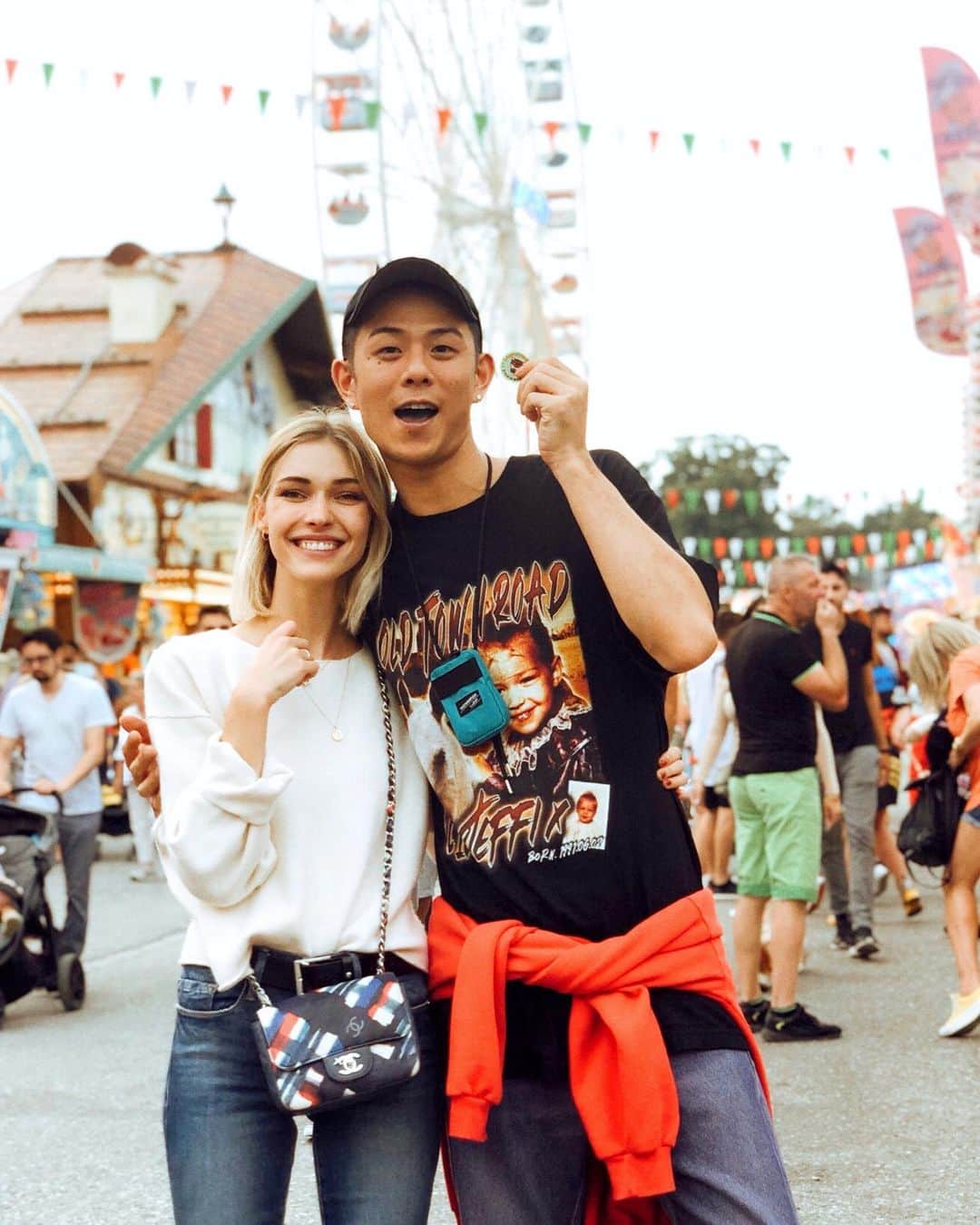 ステファニー・ミチョヴァのインスタグラム：「Plärrer Augsburg 🇩🇪 First time together in Germany ❤️ @realisshoman」