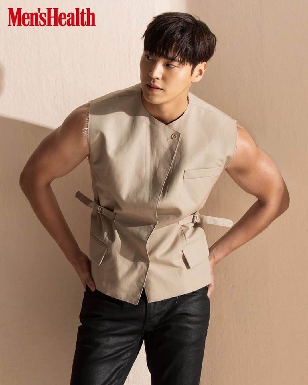 イ・テファンさんのインスタグラム写真 - (イ・テファンInstagram)「@menshealth__korea 9월호」8月28日 12時18分 - leetaehwan0221