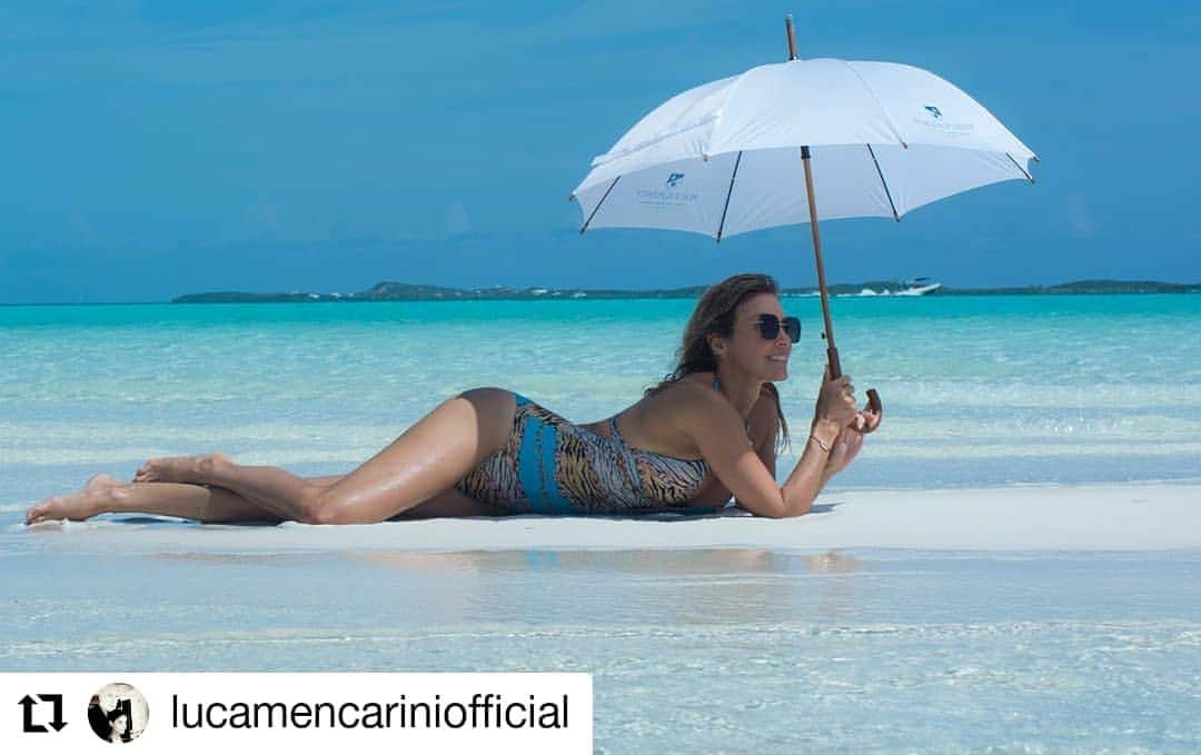 イタリア インディペンデントさんのインスタグラム写真 - (イタリア インディペンデントInstagram)「Summer is passing but sunglssses are not over!  #italiaindependent #sunglasses #italiaindependentjapan #italy #japan #イタリアインディペンデント #イタペン #サングラス #eyewear #アイウェア  #Repost @lucamencariniofficial • • • • • • Harmony in nature  Photography @lucamencariniofficial  Model @antonella_palazio  Sunglasses @italiaindependentofficial  @giorginsi  Post Production @carlottasway  #sunglassesfashion #model #instyle #holidays #photography #ocean #swimmingsuits」8月28日 13時01分 - italiaindependent_japan