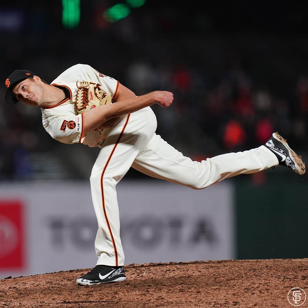 サンフランシスコ・ジャイアンツさんのインスタグラム写真 - (サンフランシスコ・ジャイアンツInstagram)「Welcome to the big leagues, Tyler Rogers! 👀 #SFGiants」8月28日 13時16分 - sfgiants