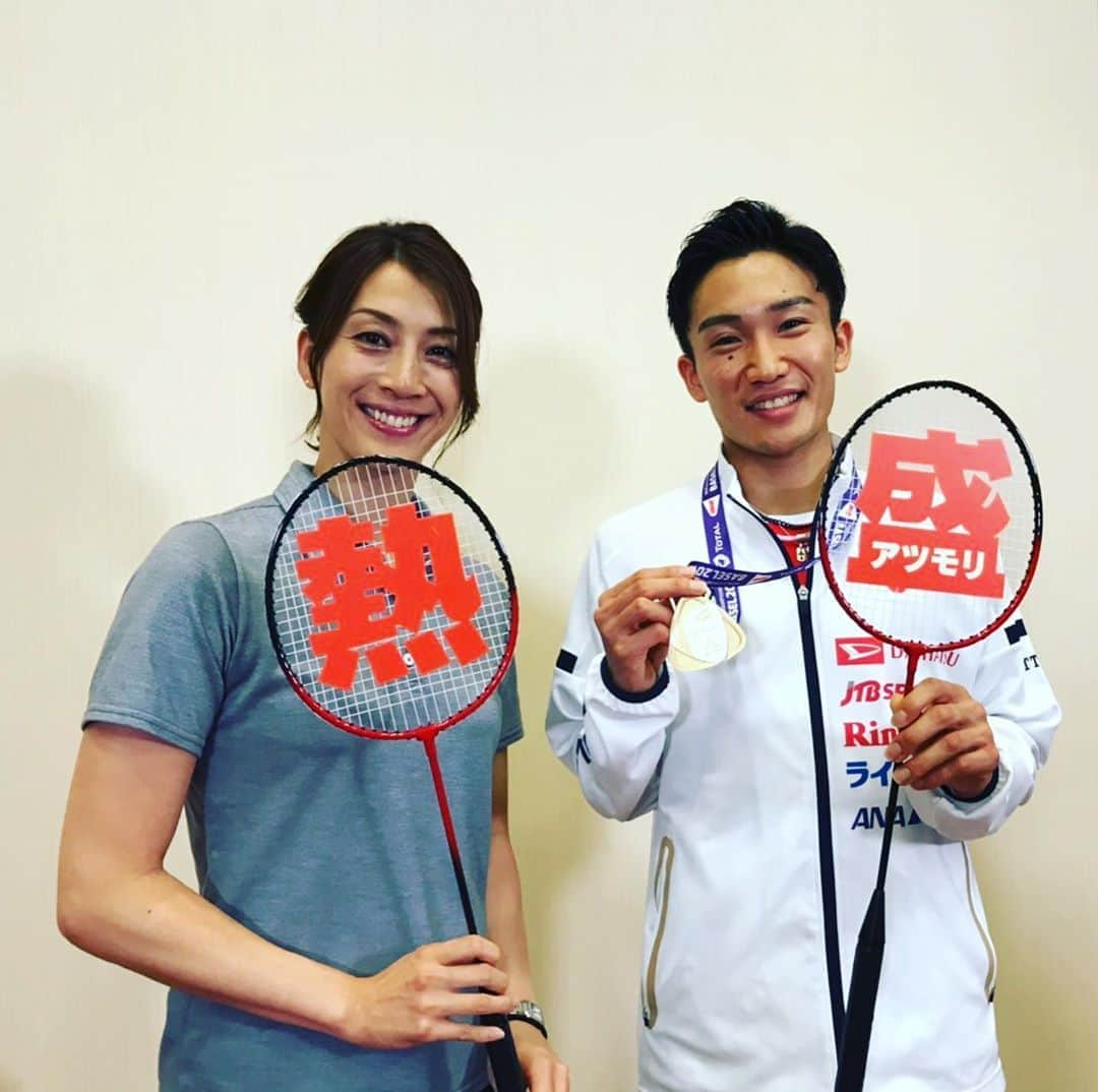 寺川綾さんのインスタグラム写真 - (寺川綾Instagram)「世界バドミントン🇨🇭 日本勢の活躍、本当に本当に素晴らしかったです🇯🇵 この結果でも、納得できない様子の選手も中にはいました。 だからこそ、個々の選手のレベルが高くなり、チーム全体のレベルも上がっていくんだな、、とつくづくバードジャパンの意識の高さを実感。 来年のオリンピック、楽しみです💪💪💪 #世界バドミントン #スイスバーゼル #桃田選手おめでとうございます㊗️ #永原松本ペアおめでとうございます㊗️ #報道ステーション #小椋久美子さん #めちゃめちゃお世話になりました🙇‍♀️ #バドミントン初の地上波🙌 #スタッフさん多くて写真に入りきらず😭 #お世話になりました🙇🏻‍♀️」8月28日 13時47分 - terakawaaya_official