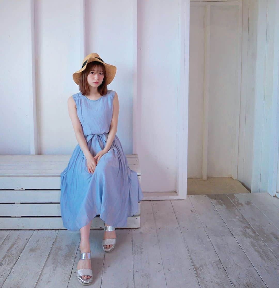 黒坂優香子さんのインスタグラム写真 - (黒坂優香子Instagram)「👒 ・ ・ 八月の終わりに 夏をたくさん感じた日🏖🌈 ・ @mystrada_official  のワンピース お気に入りで夏が来る度に着てる♡ (確か三年前くらいに購入したかな？) ・ ・ ここ数日鼻水とくしゃみが止まらなくて秋の訪れを感じざるを得ない私です🤧 ・ ・ #mystrada #ゆかこーで」8月28日 14時56分 - yukakokurosaka0606