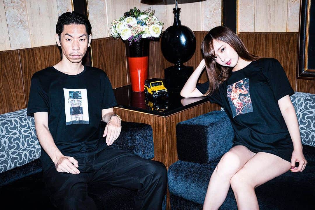 のインスタグラム：「samuragochi ^_^  呂布カルマさん  いい写真いっぱい〜  ここから全部見れるよ↓  samuragochi.thebase.in  Tシャツ、シンプルで着やすいの沢山。おしゃ✌︎↑↑ #samuragochi」