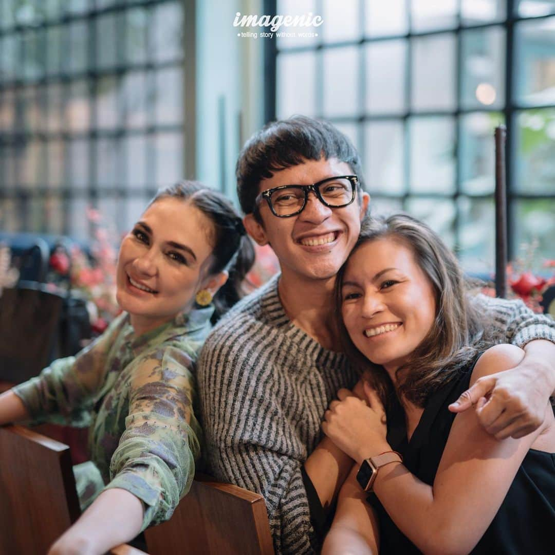 ルナ・マヤさんのインスタグラム写真 - (ルナ・マヤInstagram)「Lovely day with lovely people, thank you for coming #birthday #august #26 #latepost✌」8月28日 16時11分 - lunamaya