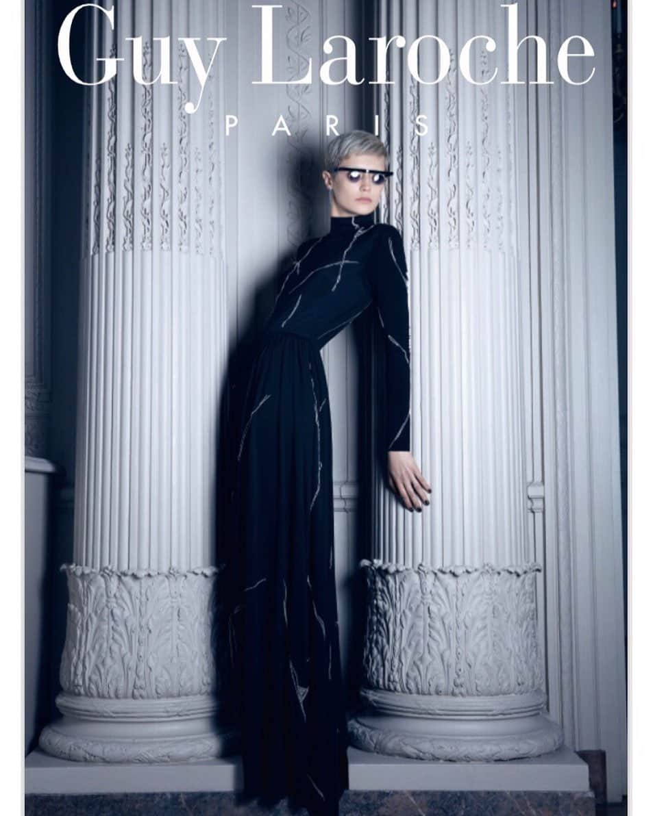 のインスタグラム：「FW 2019-20 Campaign - Photographed by @taniaetvincent - Directed by #richardrene - Make-up by @tomlorenz #hairstyling @labiosthetiqueparis @labiosthetiquecoiffurebeaute #cultureoftotalbeauty #guylarocheparis #guylaroche #style #paris #fashion @icinsightcommunications」