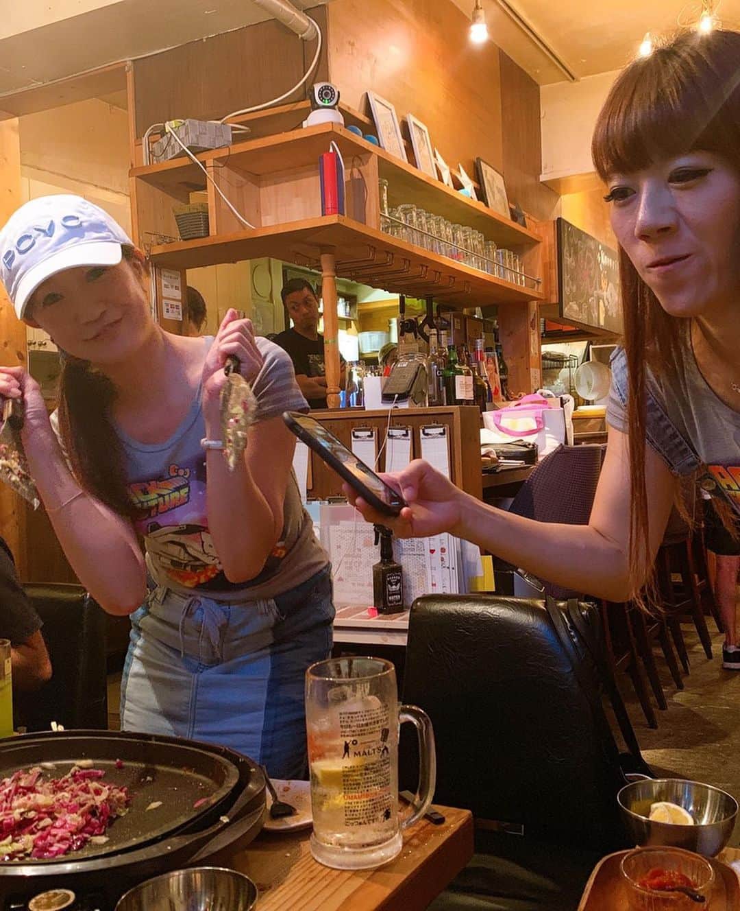 中川愛海さんのインスタグラム写真 - (中川愛海Instagram)「@ami_nakagawa_  @mio.gray  みんなでもんじゃ！ またしたいなー #中川愛海 #一日一回カンパイ #アミュラン #もんじゃパーティー」8月28日 16時29分 - ami_nakagawa_