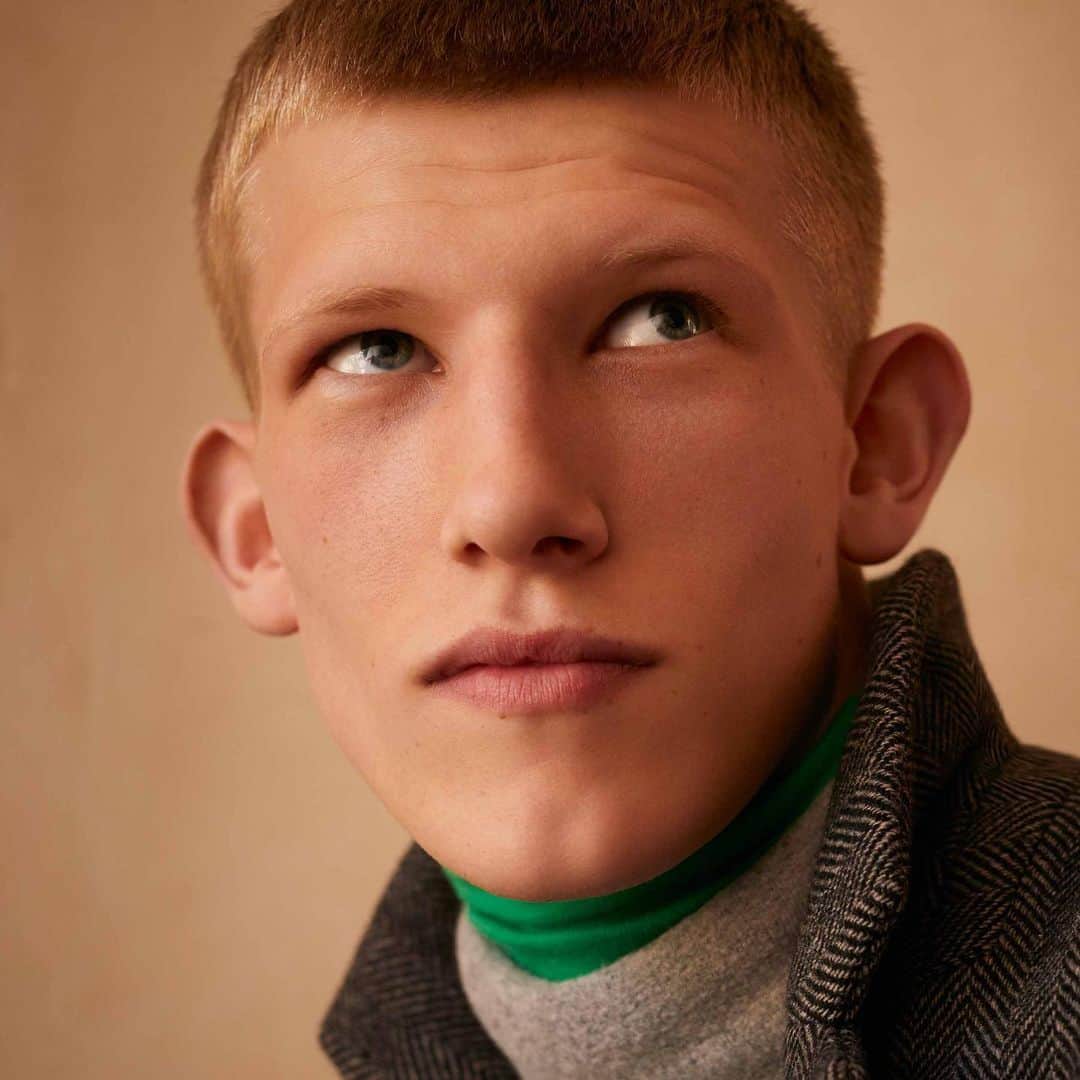 アメリカンビンテージのインスタグラム：「Fall/Winter 2019 💜 Here is @connornewall …  #americanvintage #fw19 #fallwinter19 #newcampaign #london #menswear」