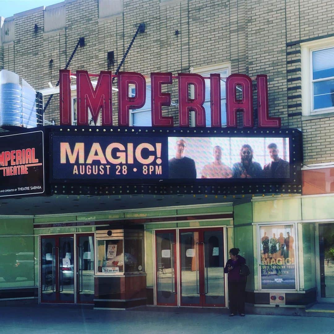 Magic!のインスタグラム：「Let’s go Sarnia! We’re here tonight!!! Tickets still available!」