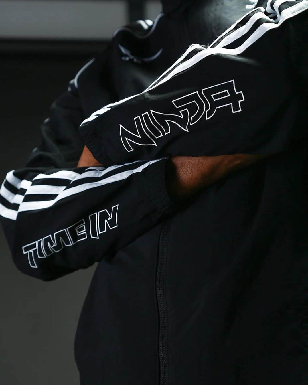 Freshnessさんのインスタグラム写真 - (FreshnessInstagram)「Detailed look at the inbound collection for streamer Ninja’s adidas collaboration #freshnessmag」8月29日 2時45分 - freshnessmag