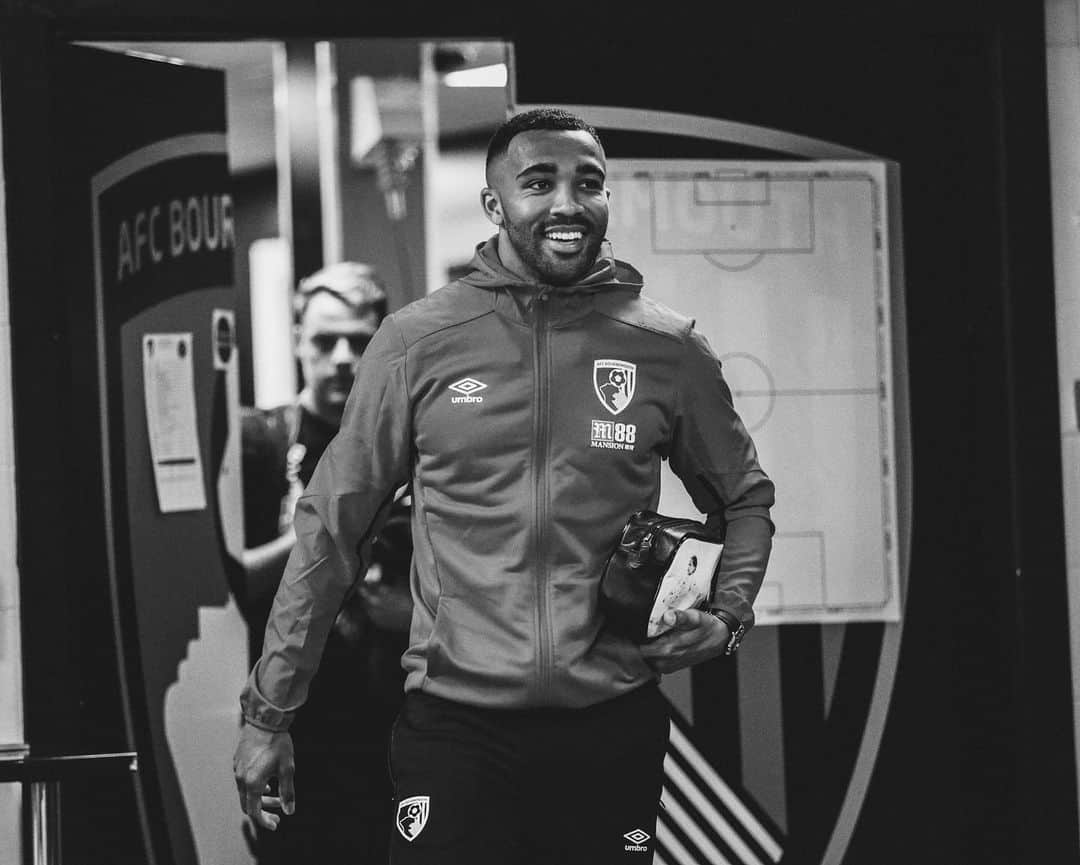 カラム・ウィルソンのインスタグラム：「🏆⚽️」