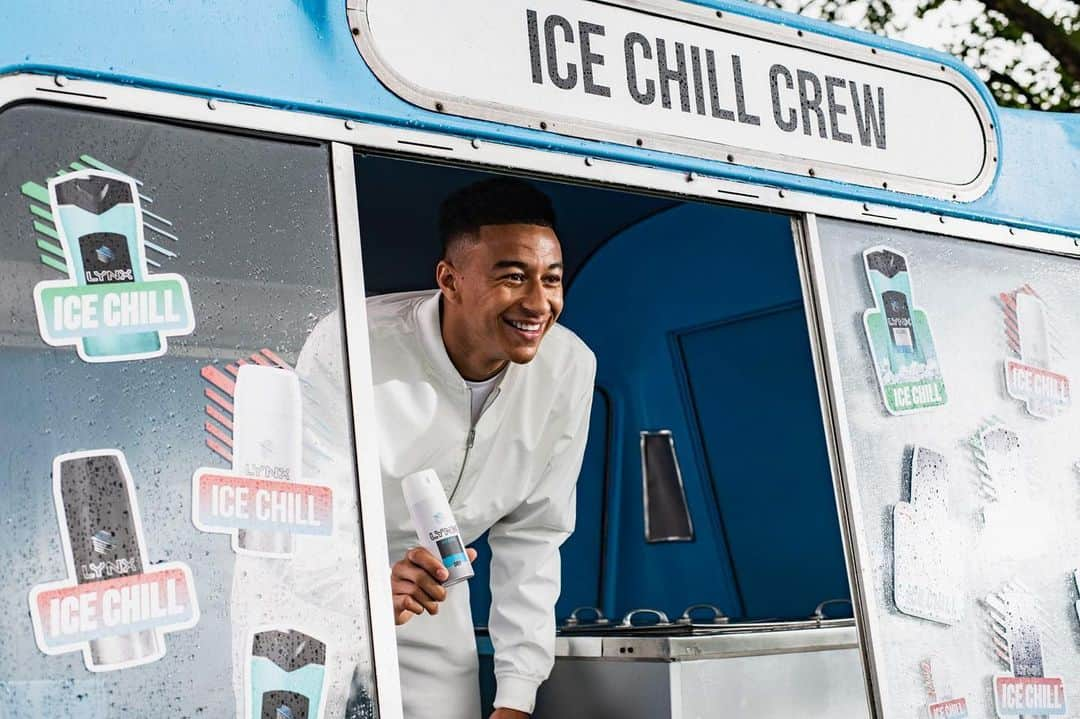 ジェシー・リンガードさんのインスタグラム写真 - (ジェシー・リンガードInstagram)「Keep your cool and be in with a chance of winning some fresh prizes in @lynx Ice Chill competition! Click the link in their bio to enter. #FeelTheChill」8月29日 3時26分 - jesselingard