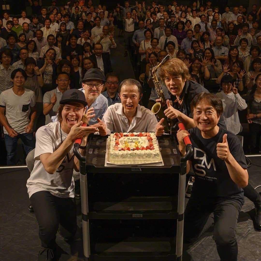 勝田一樹のインスタグラム：「ディメンション🎵 渋谷マウントレーニアホール🎵 盛り上がりー🎵  #勝田一樹 #kazukikatsuta  #ディメンション  #dimensionjazz  #増崎孝司 #則竹裕之 #渋谷マウントレーニアホール」