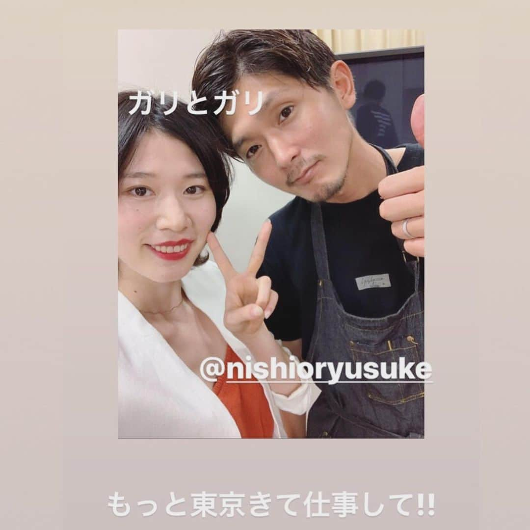 西尾 隆介 Labyrinthさんのインスタグラム写真 - (西尾 隆介 LabyrinthInstagram)「今日は表参道の #ナンバースリー さんのスタジオをお借りして、訪日セミナーでした。 モデルさん3名をカットしたり、カラーしたりフォトしたりです。 このモデルさん3名とも、元々大阪で仕事を一緒にさせてもらってて、上京してるモデルさん達で、本当にやり易く、懐かしく、 1番僕が楽しんでましたし、本当なんか感動したww  @sakurayokose  @mano0530  @kinoooooooko3  本当にありがとうございました！  そしてかれこれ12年くらいお世話になってる、女性モード社のplan編集長の @iriekoike  さんが見学に来てくれました。 かなり緊張しましたが、 僕が撮影とかを続けれたキッカケを作ってくれた方です。 本当にありがとうございました。 単純に、凄く嬉しかったですし、 多分、会った頃よりは、マシになってる所を見てもらえてよかったです。  うん！めちゃ頑張ります！ 最近、たるんでたんで、 もう一回ちゃんと努力していきます。  @mkt_n9451  もヘルプありがとう😊  明日も、サロンワークバッチリやります。 よろしくお願い申し上げます。  今日撮った作品は、明日から上げていきます〜〜！！ #セミナー#中国#日本 #表参道#003#HUE#スタイルミー  #撮影#カット#ヘア」8月28日 19時24分 - nishioryusuke