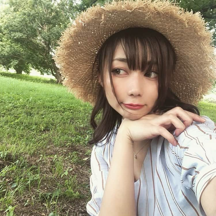 玉樹るいさんのインスタグラム写真 - (玉樹るいInstagram)「お仕事お疲れ様  #自撮り #selfie #self #selca #photoshoot #instalove #instapic #photo #photography #photoshoot #picture #お仕事お疲れ様 #instafashion #insta #自撮り女子 #自撮り部 #model #photoshoot #followme #me」8月28日 19時41分 - abitara1118