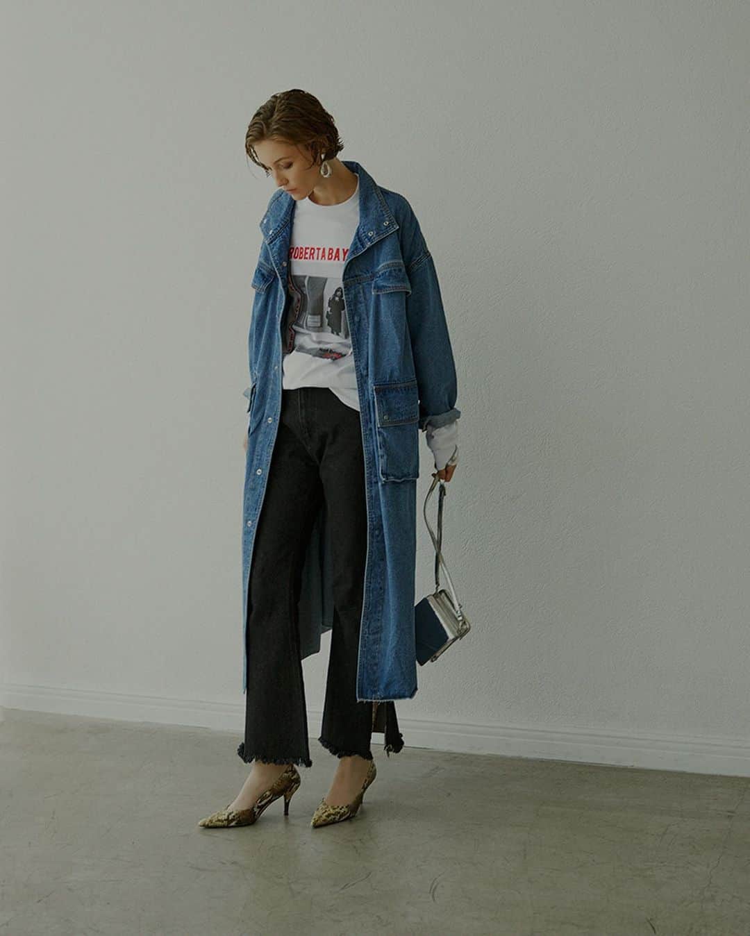 Ameri vintageさんのインスタグラム写真 - (Ameri vintageInstagram)「✔︎Restock 08.29(thu.)12:00 DENIM WORK LONG COAT SHOP:WEB STORE . #ameri #amerivintage #coat #shopping #fashion #japan」8月28日 20時02分 - amerivintage