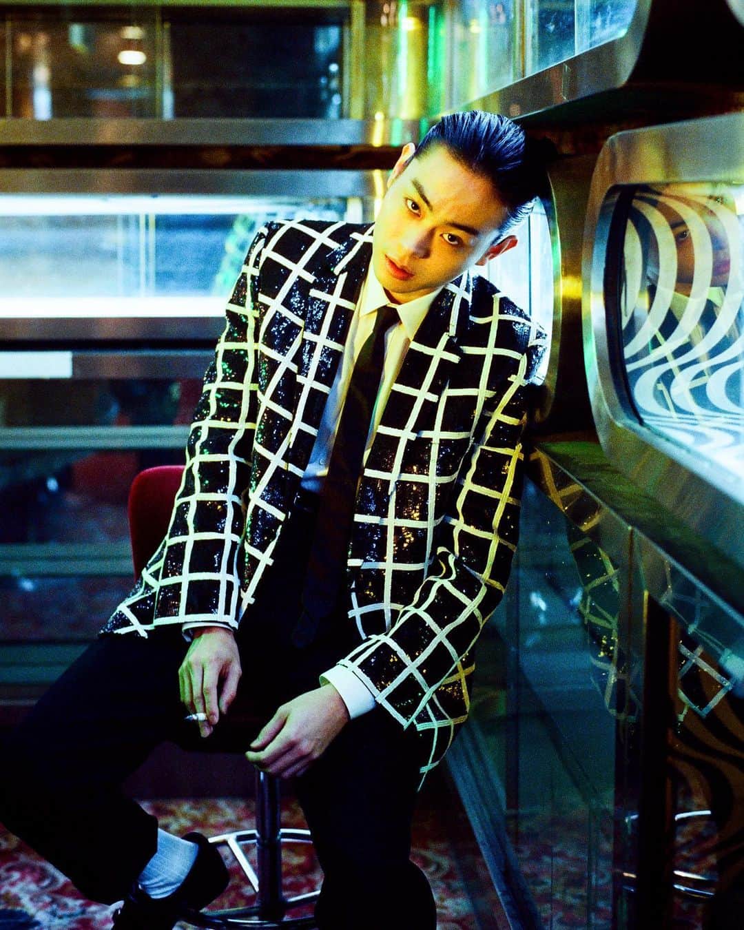 小浪次郎のインスタグラム：「Vogue magazine October issue  菅田将暉」