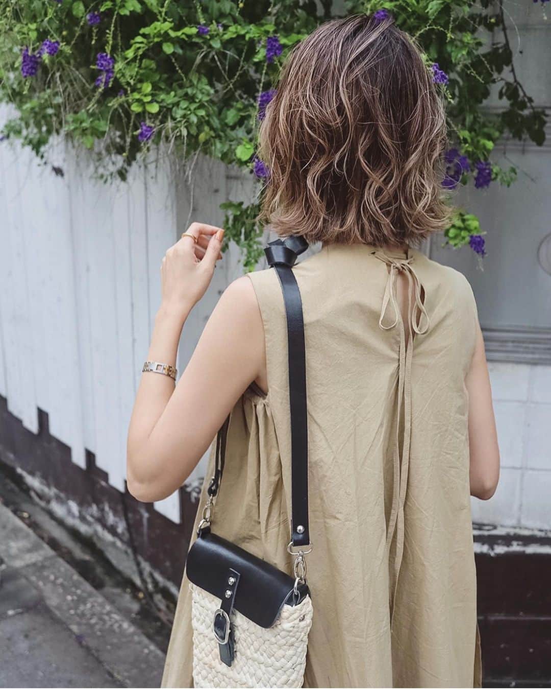 miheeさんのインスタグラム写真 - (miheeInstagram)「ootd ㅤ ㅤ @blanc_official.jp ㅤ ﹍ popupで狙ってた わんぴーすをげっと💚◟́◞̀ ㅤ ㅤ やっぱりかわいい💕~。 ㅤ ㅤ onepiece : @blanc_official.jp  bag : @ajew_official #ajew sandal : @zara  watch : @hermes  ㅤ ㅤ」8月28日 20時32分 - __mihi__