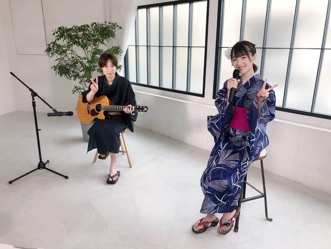 南端まいなのインスタグラム：「YouTubeに「カバー動画」の第一弾をアップしました。 夏らしく、可愛い恋の曲を歌わせて頂きました！ seven oopsさんの「ドキドキ」です！ ぜひ聴いてください〜( ˇωˇ ) ‪youtu.be/A-ayjh6uHKQ‬」