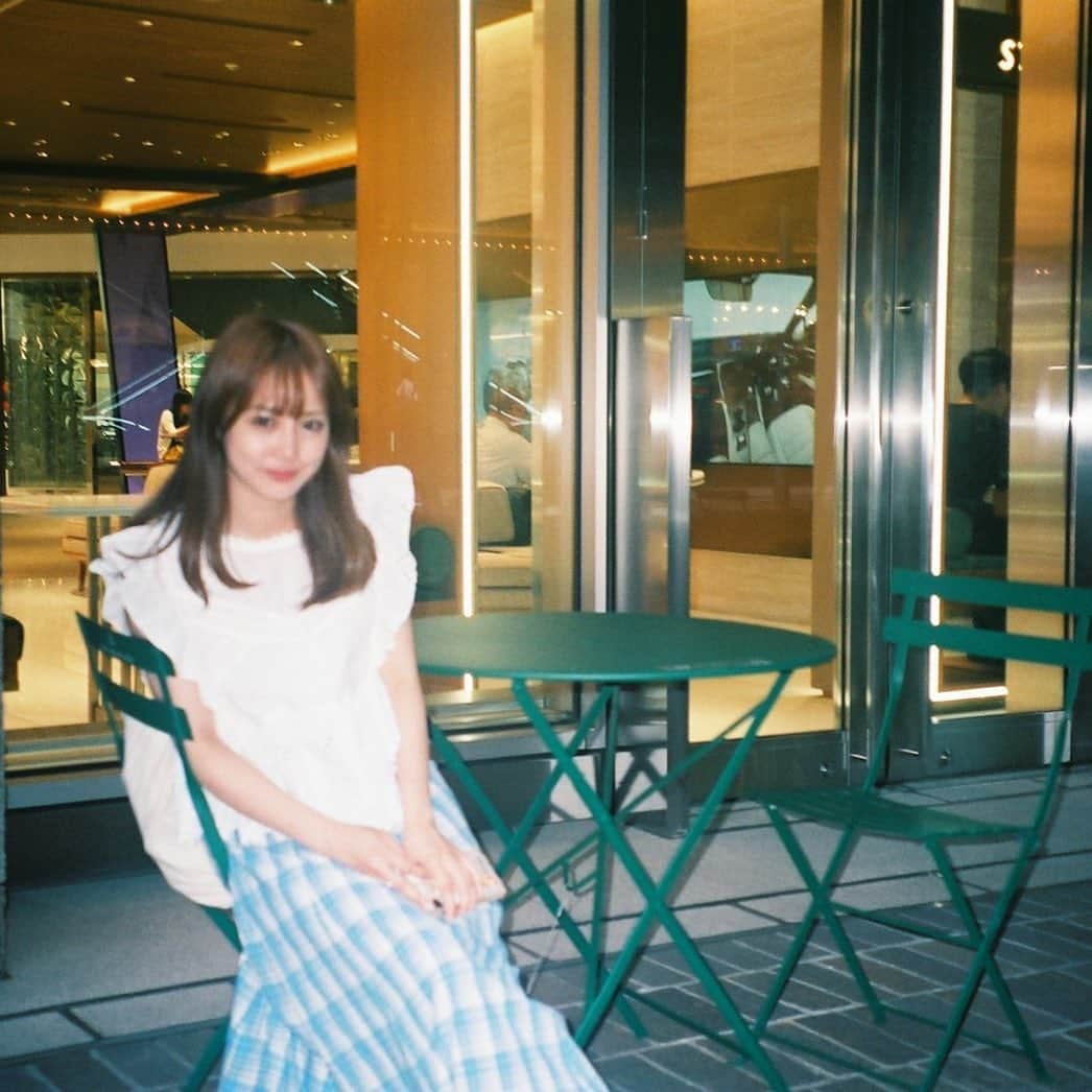 奥仲麻琴さんのインスタグラム写真 - (奥仲麻琴Instagram)「📸💭 #filmcamera #よこちゃんが撮ってくれた」8月28日 20時46分 - okunaka_makoto