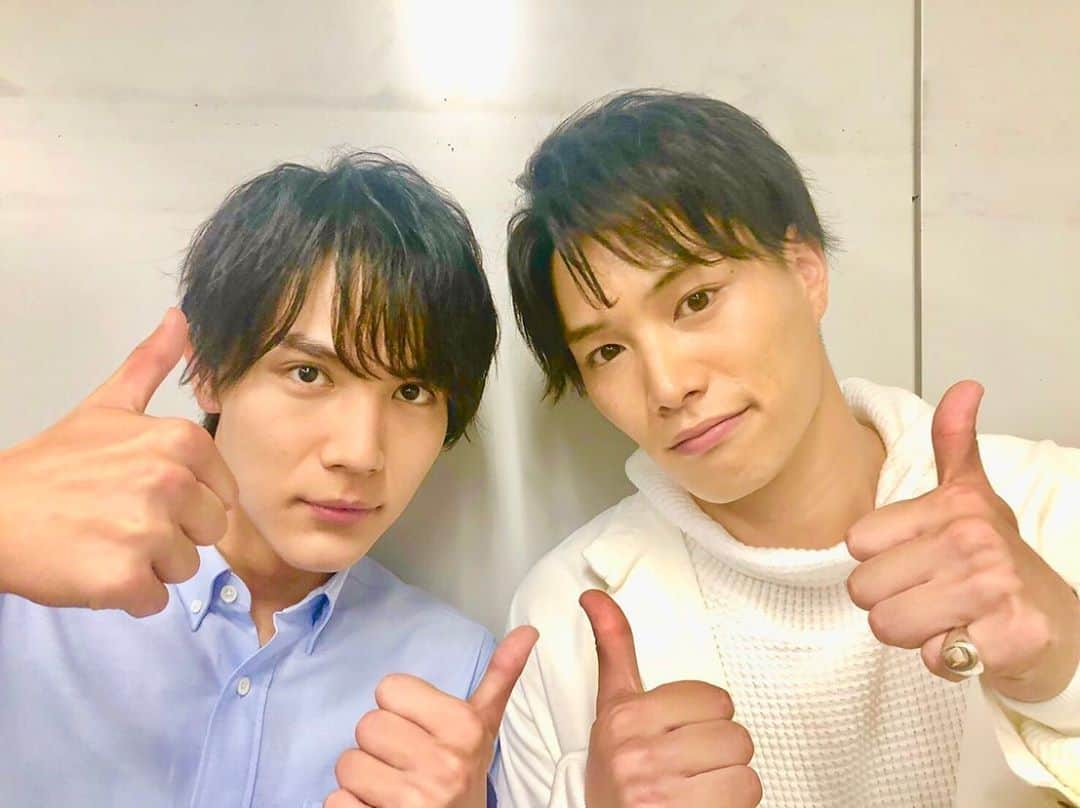 鈴木伸之さんのインスタグラム写真 - (鈴木伸之Instagram)「“G線上のあなたと私” 本日顔合わせ✨ 兄弟役の大志と📸 10月期ドラマお楽しみにー‼︎ #G線上のあなたと私 #加瀬ブラザーズ」8月28日 20時46分 - nobuyuki_suzuki_official