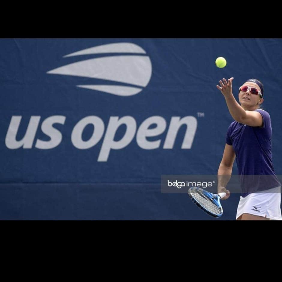 キルステン・フリプケンスのインスタグラム：「Eyes on the price 💪🦁 2nd round @usopen again ! Round 1 ✔💪 📸 by Belga  #usopen #usopen2019 #grandslam #newyork #movingon #nextround」