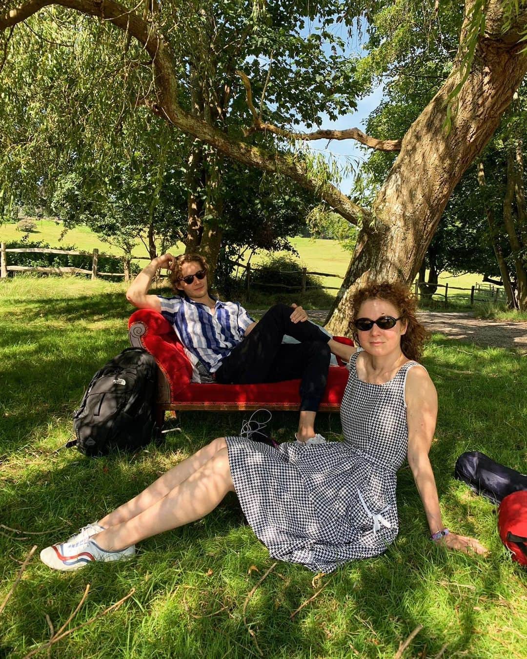 トビー・レグボのインスタグラム：「Glading at Byline fest 🌳🌳🌳」