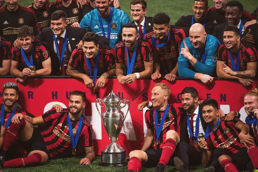 のインスタグラム：「Another one 🏆」