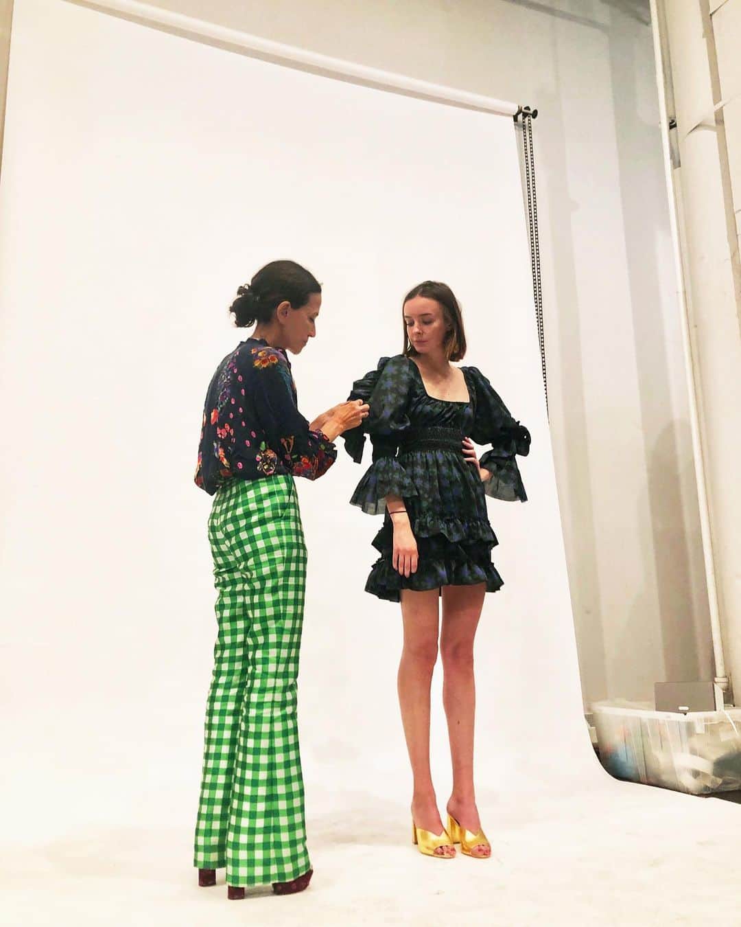 のインスタグラム：「Fittings start now #NYFW #SS20 #NYC」