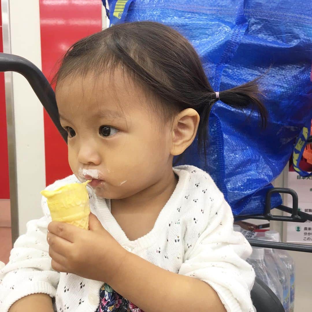 福長優のインスタグラム：「♡ 👧🏻｛あいしゅ🍦あいしゅ🍦  #毎日何回も聞く言葉」