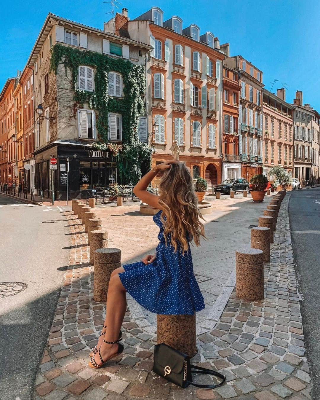 AIR CANADAさんのインスタグラム写真 - (AIR CANADAInstagram)「How does next summer in the south of France sound? It’s never too early to plan a trip to Toulouse. With our brand new service from Montreal starting June 4, 2020, you can fly non-stop to #ThePinkCity 5x weekly aboard our #A330! (📸: @mayatheblondbee) . . Que diriez-vous d’aller dans le sud de la France l’été prochain? Il n’est jamais trop tôt pour planifier un voyage à Toulouse. À compter du 4 juin 2020, nous offrirons 5 vols sans escale par semaine pour la ville rose au départ de Montréal à bord de notre #A330. . (📸: @mayatheblondbee)」8月28日 22時48分 - aircanada